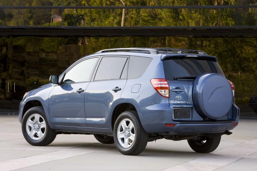  Toyota RAV4 2009 года  (фото 20 из 22)